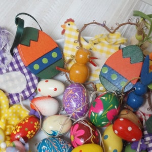 10 random German Erzgebirge Easter hanging figurines eggs egg image 9