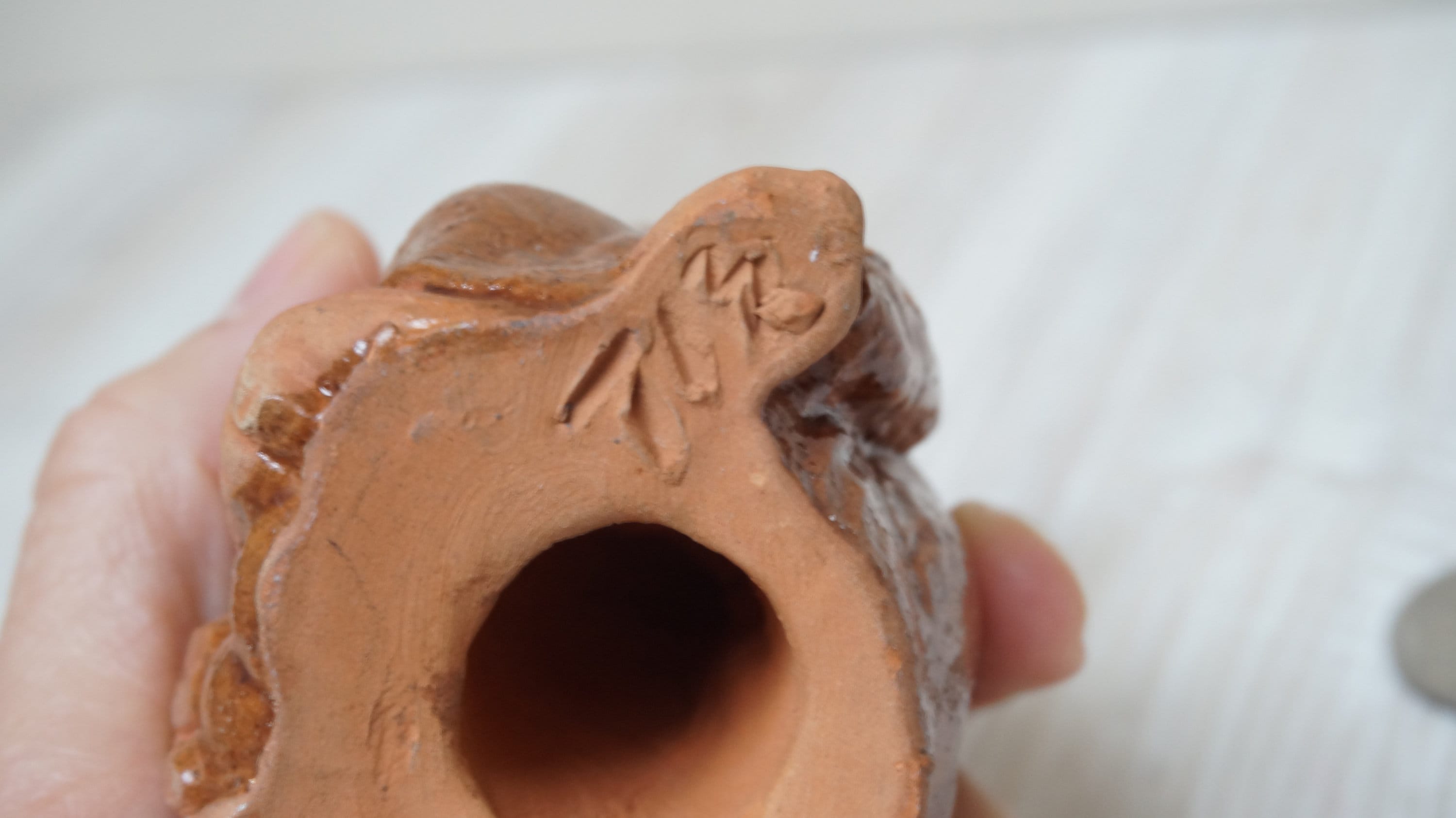 2 チンパンジー猿、赤ちゃんと一緒、トーレ・ボルグ作、陶器