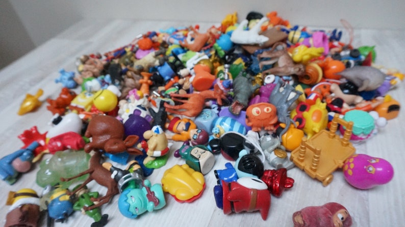 Lot of Random Mini Figurines, Animal Human Monster, Kinder Surprise ...