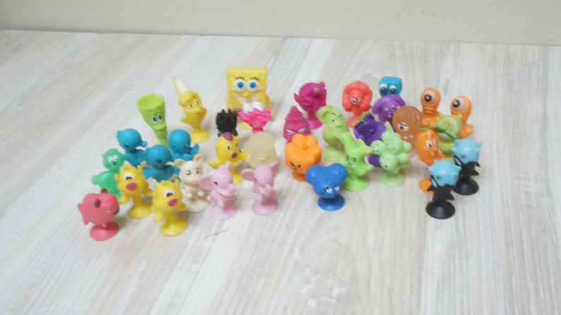 35 mini figurina con ventose mostro vegetale set di 35 mini figurina con ventose mostro vegetale set di