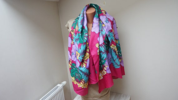 Large tropic plant print Shawl beach coverup orch… - image 4