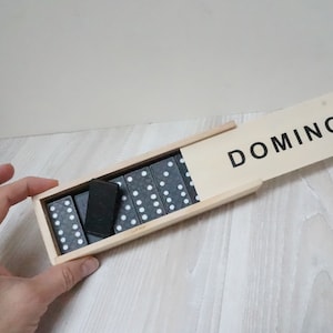 Wooden domino Dominoes lotto Scrabble Logic Game in box Kid Toy Vintage Retro lot set white black dragon embossed board