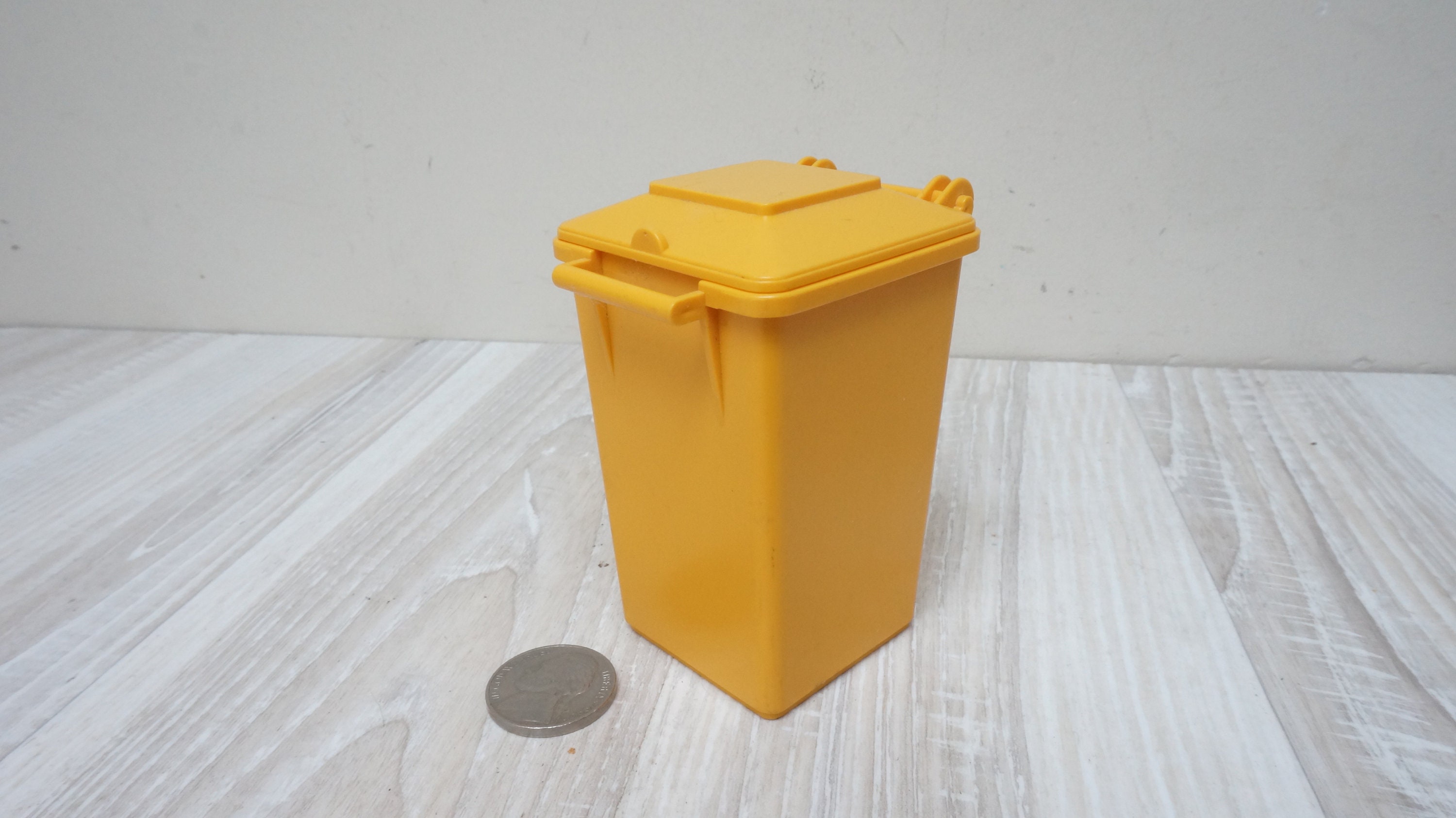 Mini-Müllcontainer winziger Mülleimer aus Eisen Kleine Tiny Moderne Müll