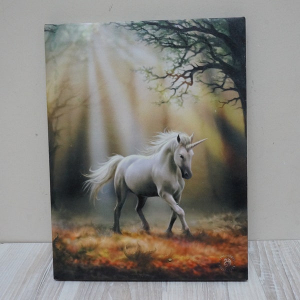 Impresión de caballo blanco unicornio en lienzo, pegaso animal de fantasía colgante de pared con imagen de cuerno bellas artes vintage, fotorrealista sin marco