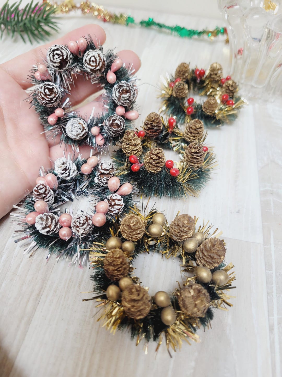 Christmas Candle Wreath Set of 5 – Scandinavian Christmas Pinecone