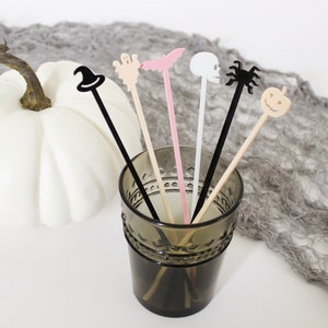 Halloween Drink Stirrer (6) • build your set • stir sticks • swizzle sticks • pumpkin, skeleton, bat, witch, spider, ghost