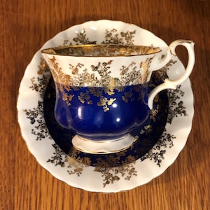 Royal Albert Teacup and Saucer: Regal Series, Cobalt Blue, Gold Filigree
