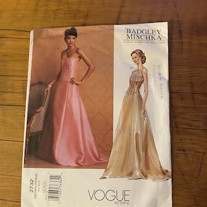 Vintage Vogue 2732 Badgley Mischka Fitted Boned Bodice Dress with Strap