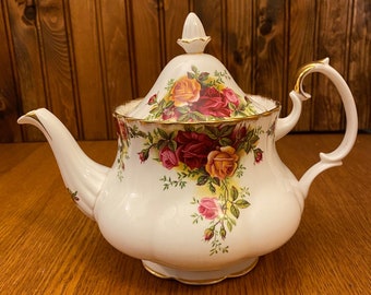 Royal Albert Old Country Roses Medium Teapot - Etsy