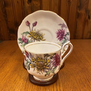 Royal Albert Flower of the Month Series, Number 11, Chrysanthemum Teacup and Saucer, Hand Chrysanthemum&#39;s