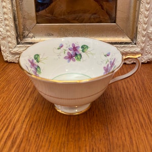 Aynsley Wild Violets - Etsy Aynsley Wild Violets - Etsy