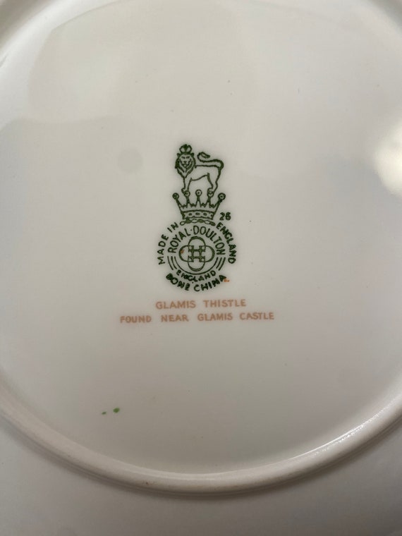 ロイヤルドルトン グラミス シスル ディナーウェア - カーノックの