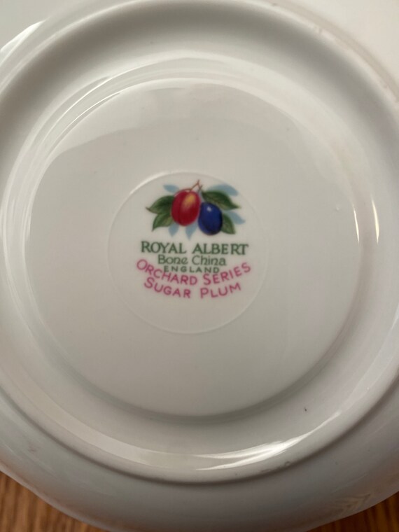 Sugar Plum Replacement Saucer Royal Albert Orchard Series Harvest Pear Orphaned Saucer