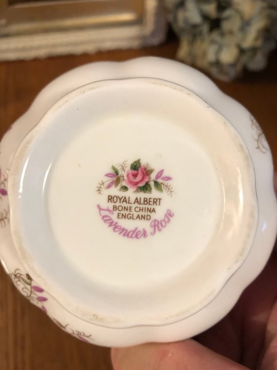 ロイヤルアルバート ラベンダーローズ ミニクリーマーとオープン