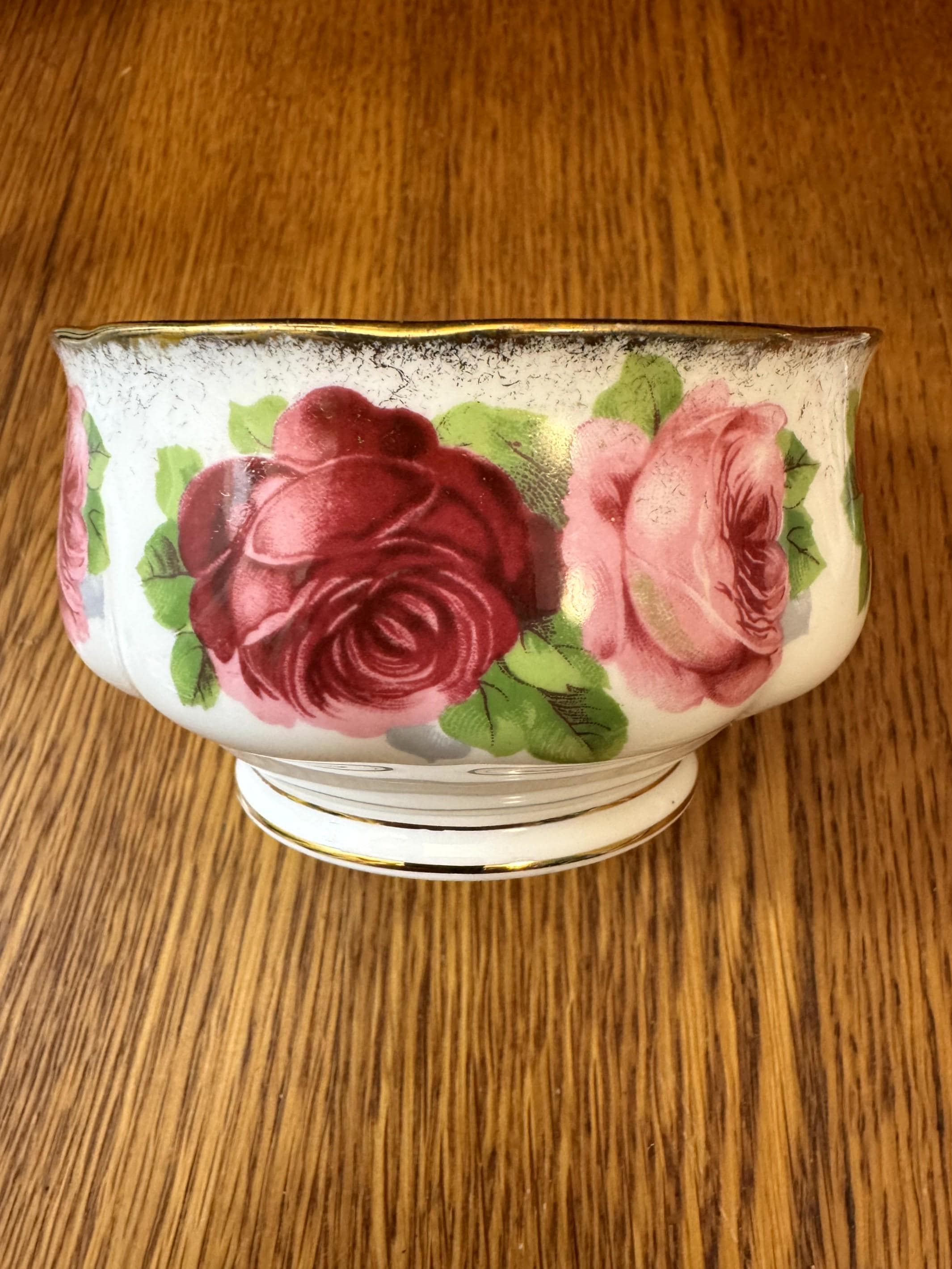 ヴィンテージ ロイヤルアルバート クリーム＆シュガーセット：オールド