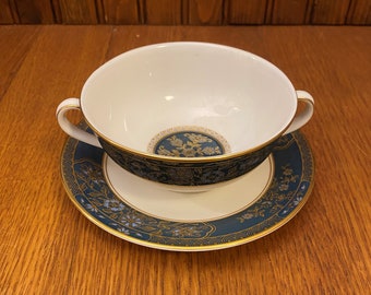 Royal Doulton Carlyle Handled Cream Soup Bowl with Underplate, H5018