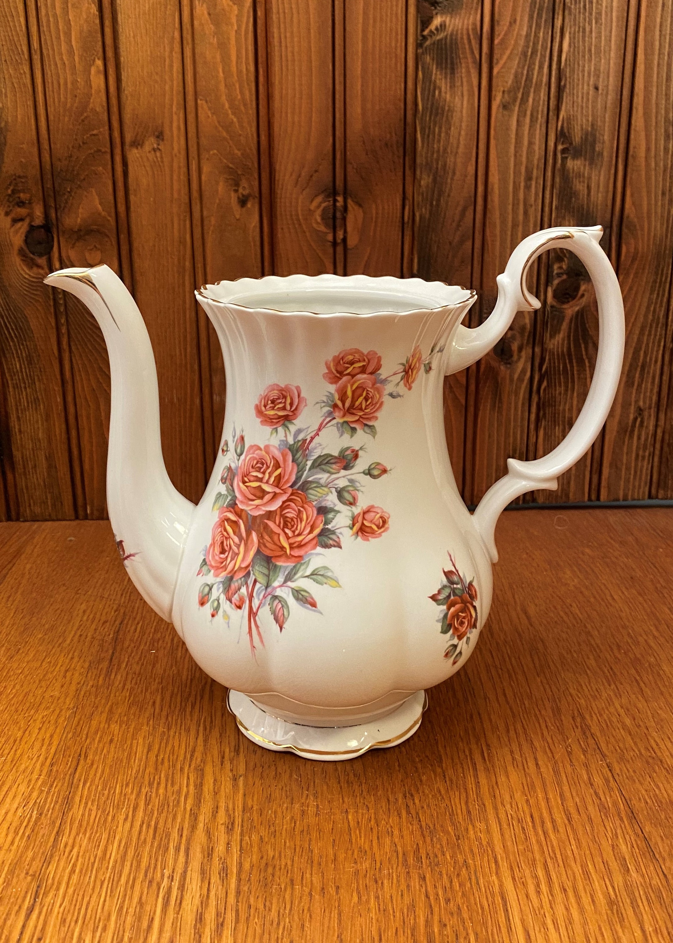 ロイヤルアルバート センテニアルローズ ラージコーヒーポット（蓋なし