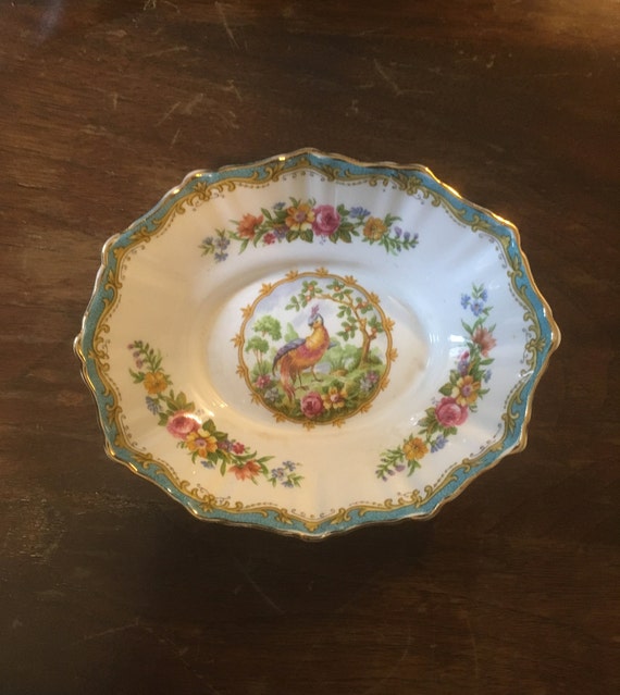 Royal Albert Cream and Sugar Chelsea Bird (DEB) Royal Albert Cream and Sugar Chelsea Bird (DEB)
