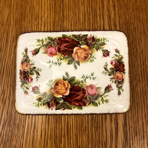 Royal Albert Old Country Roses Replacement Lid for a Rectangular Trinket Box, Cigarette Box