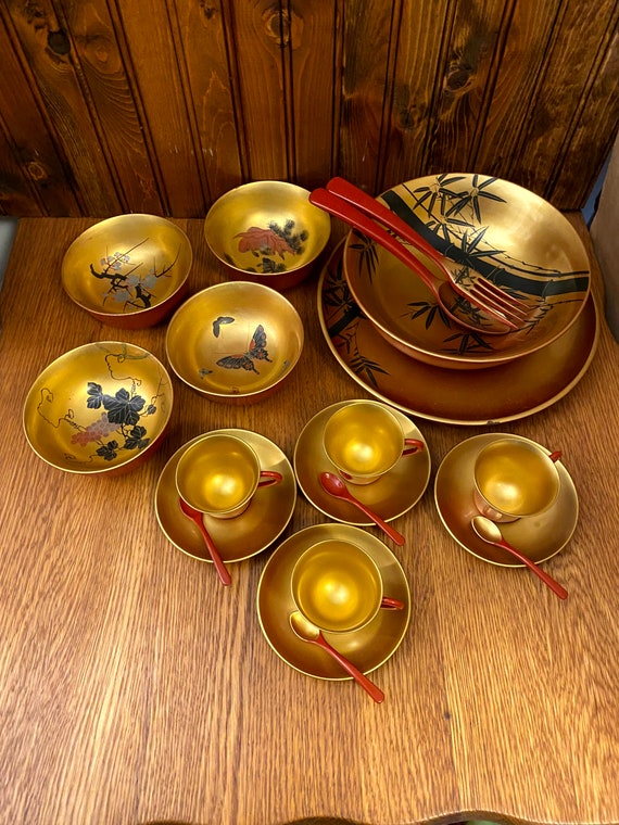 16点セット 日本製漆器 赤と金の手描きセット - Etsy 日本
