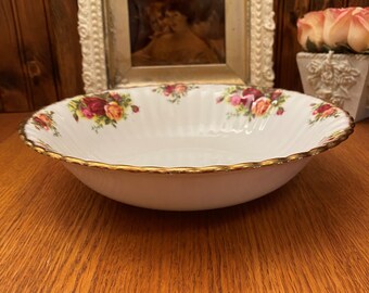 9" Round Vegetable Bowl by Royal Albert Old Country Roses