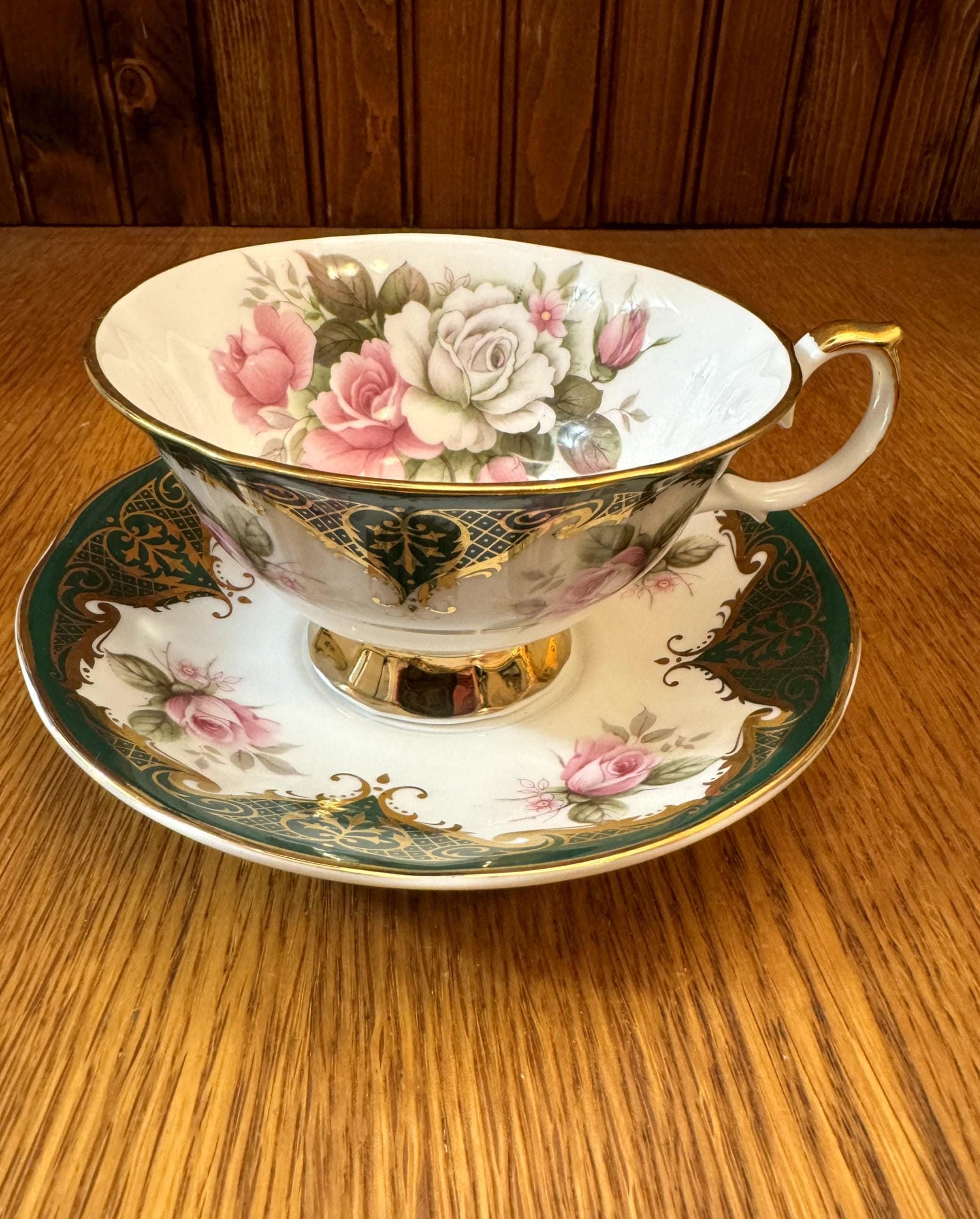 Elizabethan Staffordshire, Hand Decorated, Wide Mouth Teacup and