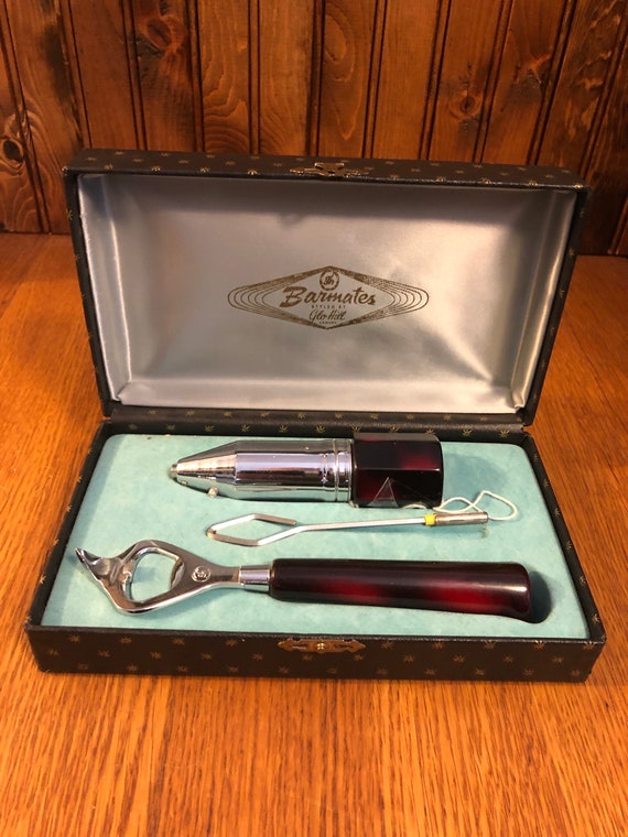 Glo Hill Bar Tools With Bakelite Accents in the Original Box Bottle Opener  and Battery Operated Stirrer -  Israel
