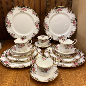 20 Piece Royal Albert Concerto Service for 4, Dinnerware Set