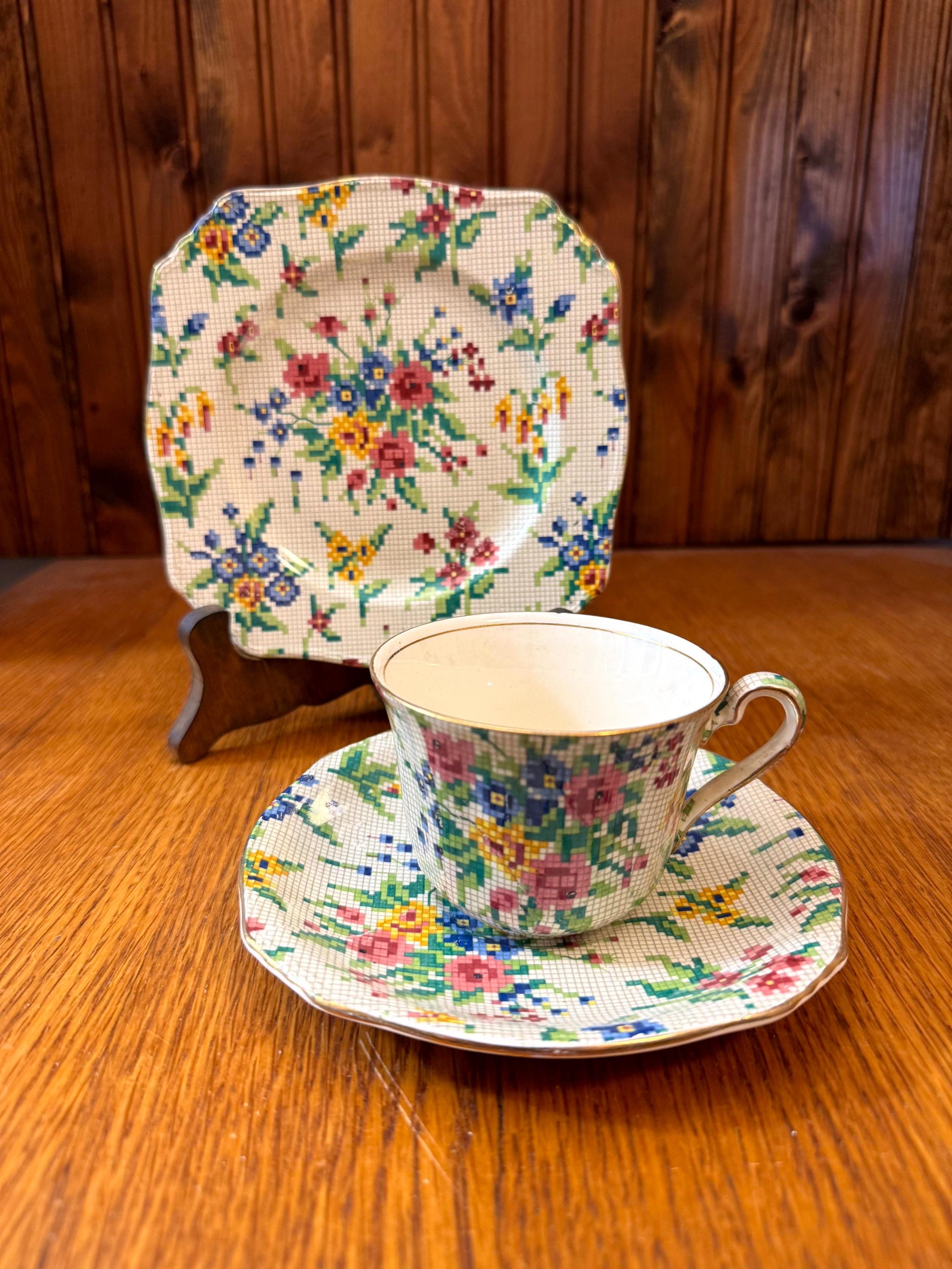 【専用】ロイヤルウィントン クィーンアン　20cmプレート2枚 美品 専用】ロイヤルウィントン クィーンアン 20cmプレート2枚 美品