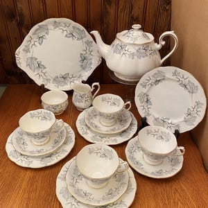 Royal Albert Silver Maple Tee-Set mit großer Teekanne, Service für 4