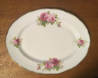 13" Oval Platter Royal Albert American Beauty