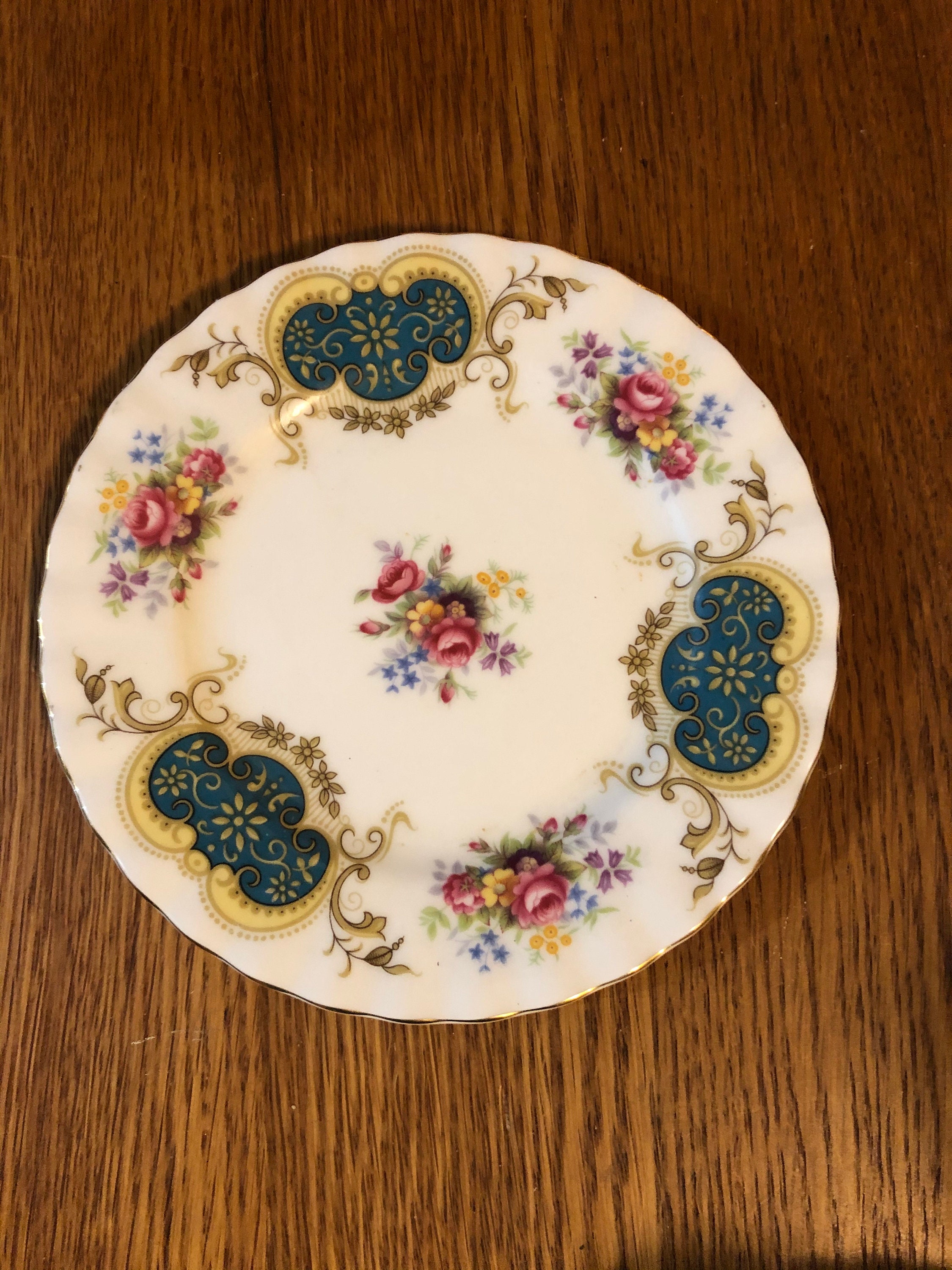 Royal Albert Berkeley - Etsy Canada