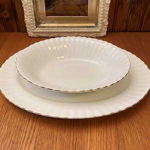 33 cm ovale Platte oder 23 cm ovale Gemüseschüssel von Royal Albert Val D&#39;or