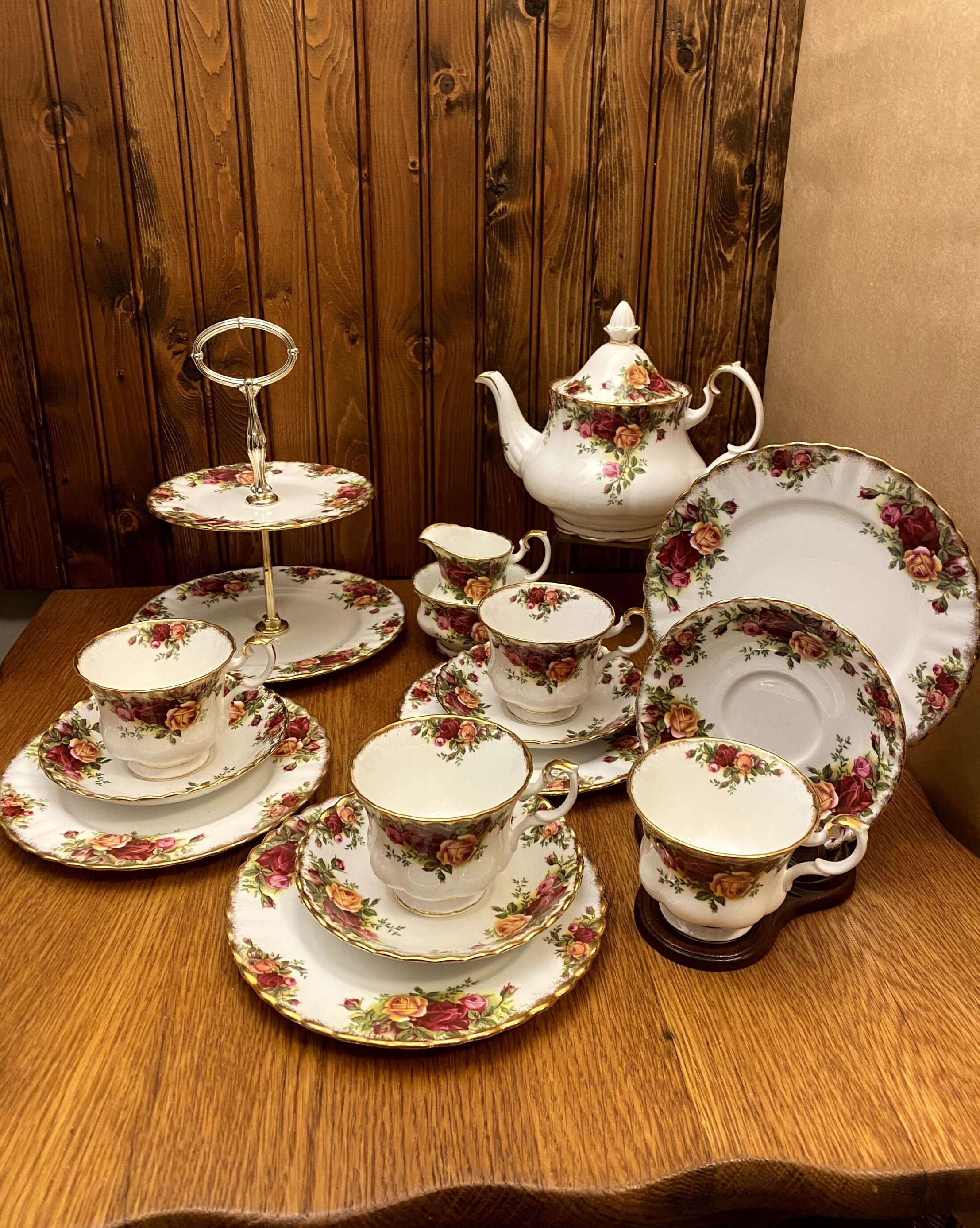 ロイヤルアルバート オールドカントリーローズ ティーセット