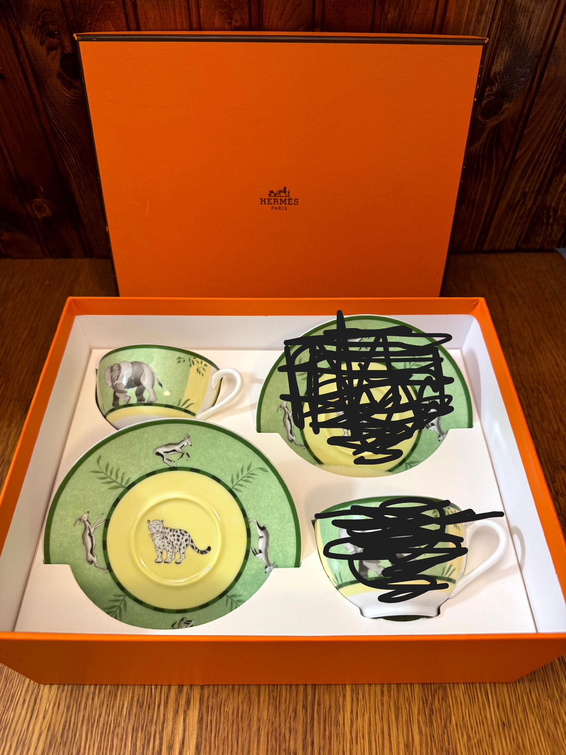 HERMES エルメス アフリカ グリーン プレート 皿 2枚セット HERMES エルメス アフリカシリーズ 大皿 2枚セット 箱付き