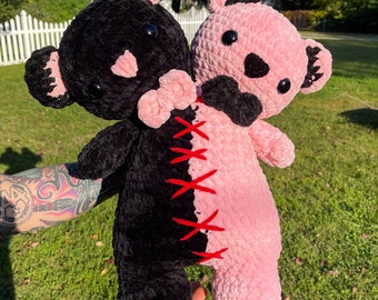 Jumbo Two Headed Plushie, Jumbo Crochet Doll, Two Head Crochet Plushies, Custom Doll, Halloween Plush, Made to order Doll, Cute Halloween