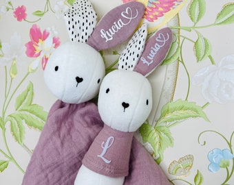 Schmusetuch Hase Mauve Rosa Weiss mit Namen, Geschenk zur Geburt Kuscheltuch Häschen personalisiert Geburtsgeschenk Babyparty Babyshower