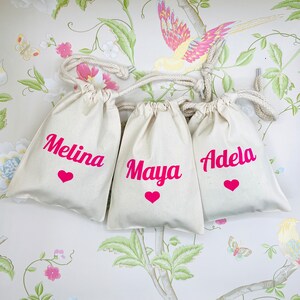 Goodiebags für Kindergeburtstag Mitgebsel personalisiert mit Namen und Motiv Gastgebergeschenk Geburtstag Kinderparty Kita Schule Pink Blau