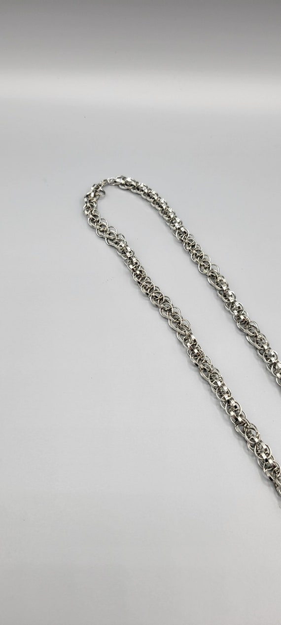 1928 large chain Necklace. - image 3
