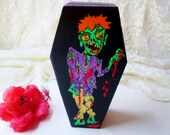 Coffin Box Zombie Graveyard Jewelry Trinket Box Wood Hand Painted Collectible Hinged Lined 3D Painted Halloween Birthday Home Desk Decor