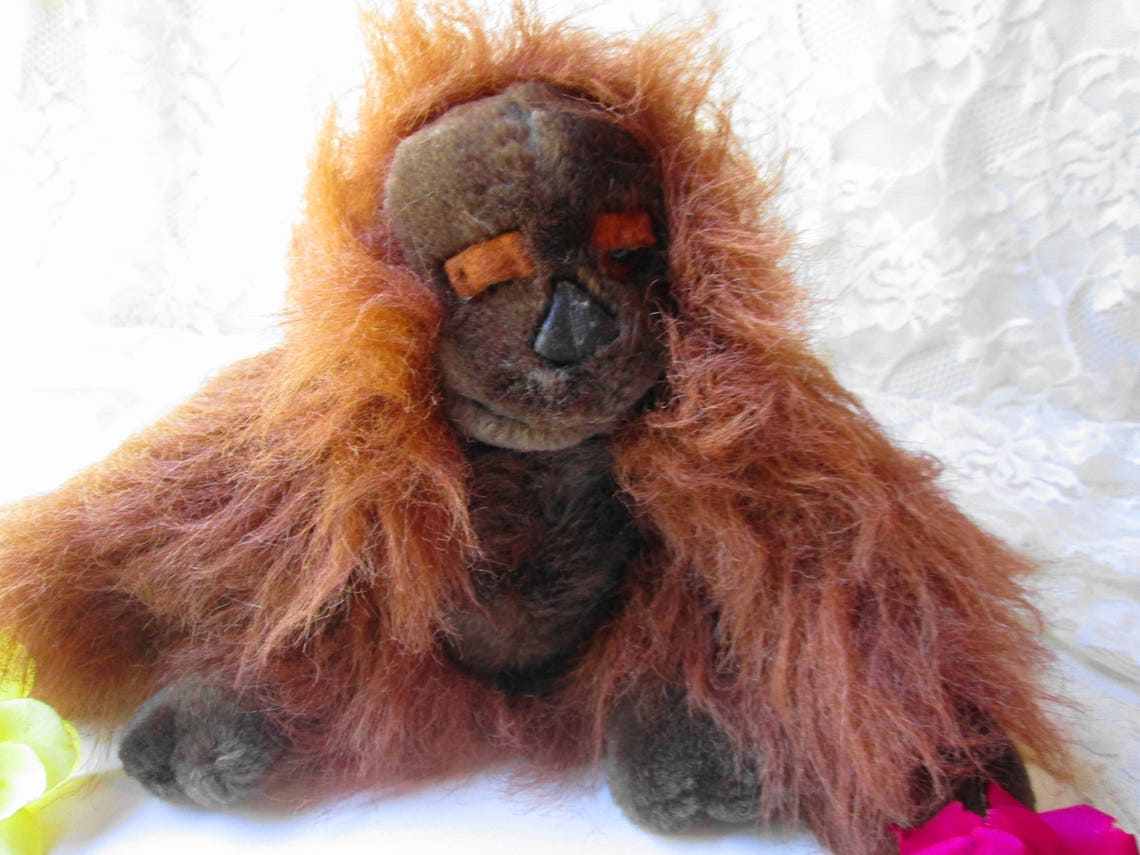 giant stuffed ape