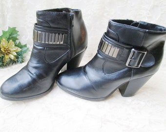 Black Leather Ankle Boots with Silver Buckles 2-1/2" Heels Zip Up Boots Women's Girl's Short Boots Size 7 Medium Heavy Metal Rocker Boots