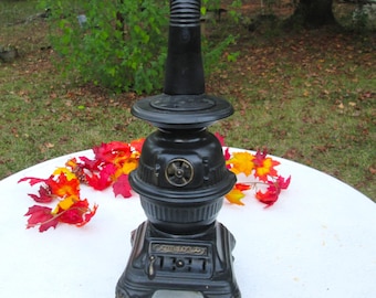 Vintage Large Pot Belly Wood Stove Potpourri Warmer Electric Ceramic Lamp & Night Light Farm Cabin Lodge