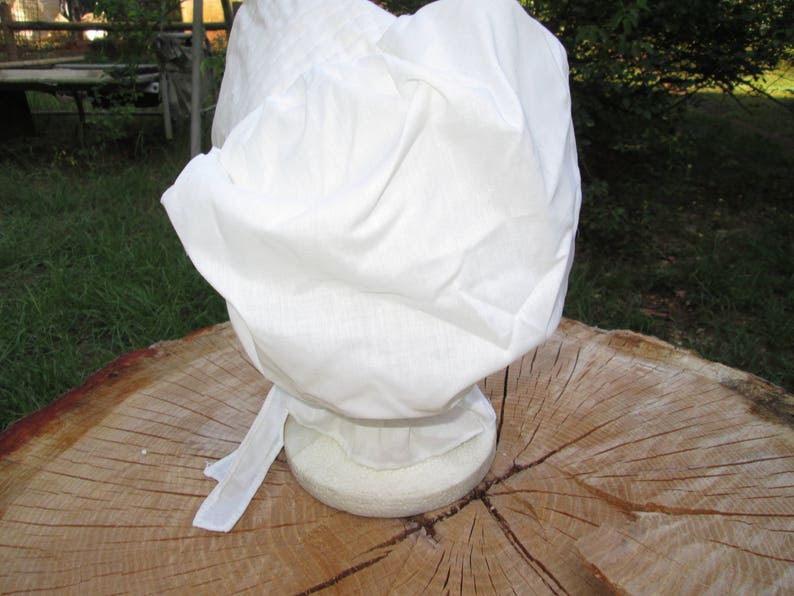 White Sunbonnet Adult Prairie Bonnet Hat White Cotton Cloth Lady Farm Garden Hat Adult Sz Vintage Handmade Kitchen Garden Church Hair Cover image 6