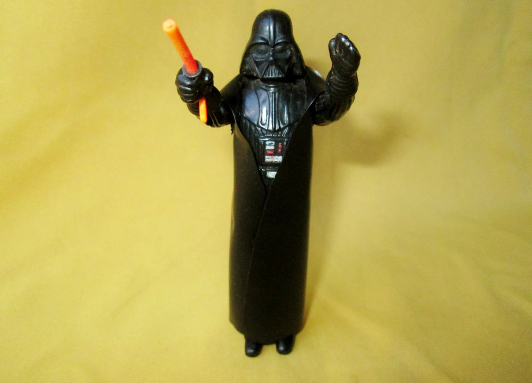 4 foot 2024 darth vader figure