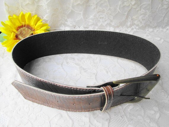 Brown Leather Wide Women's Belt Big Brass Buckle … - image 6