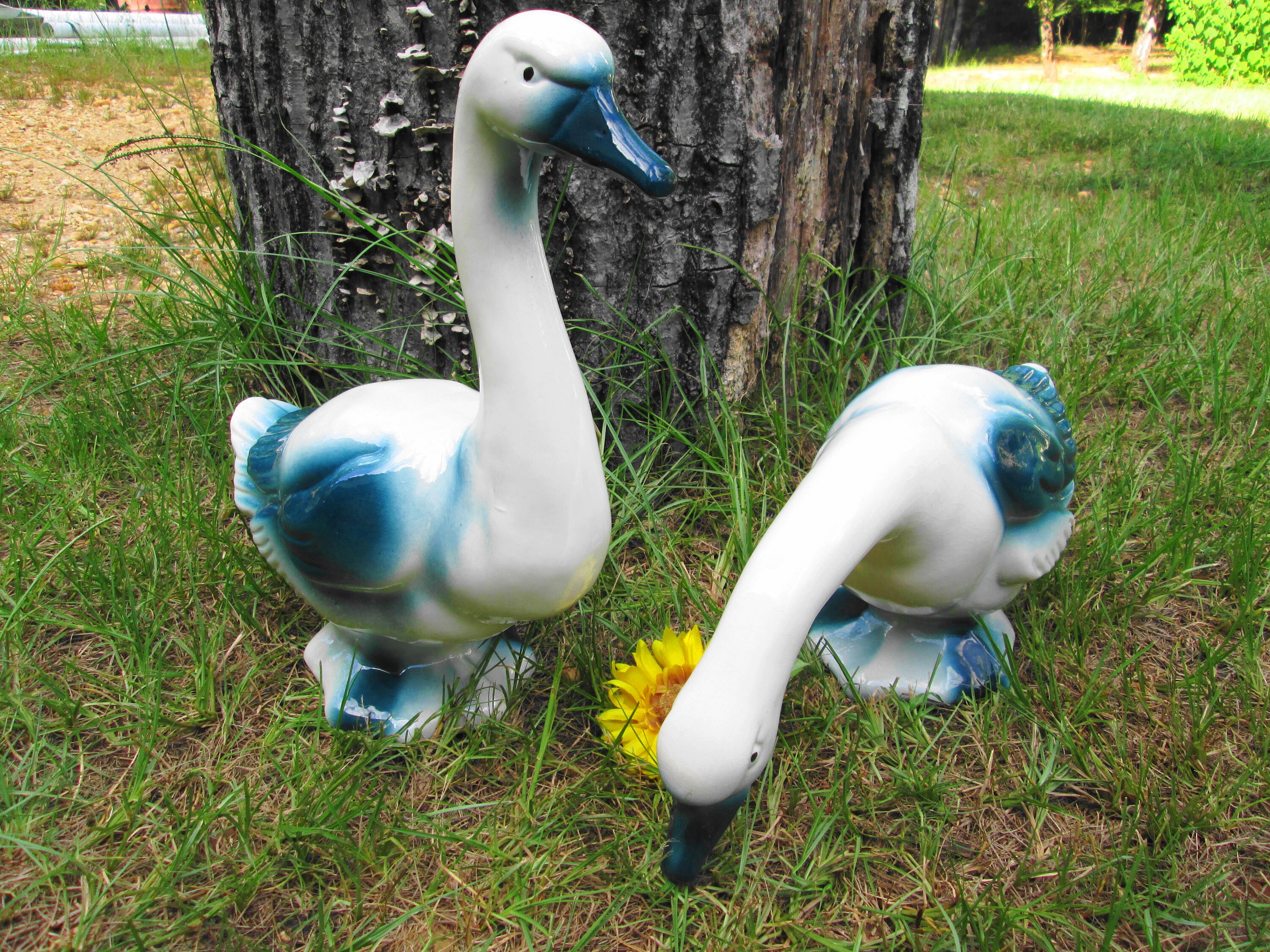 Huge Geese Figures Set Goose Gander Statues Vintage Porcelain - Etsy Huge Geese Figures Set Goose Gander Statues Vintage Porcelain - Etsy