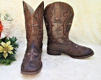 Brown Studded Kid's Cowboy Boots with Rhinestone Crosses Size US 2, UK 1  Girls Square Toe Unisex Roper Boots with Heels