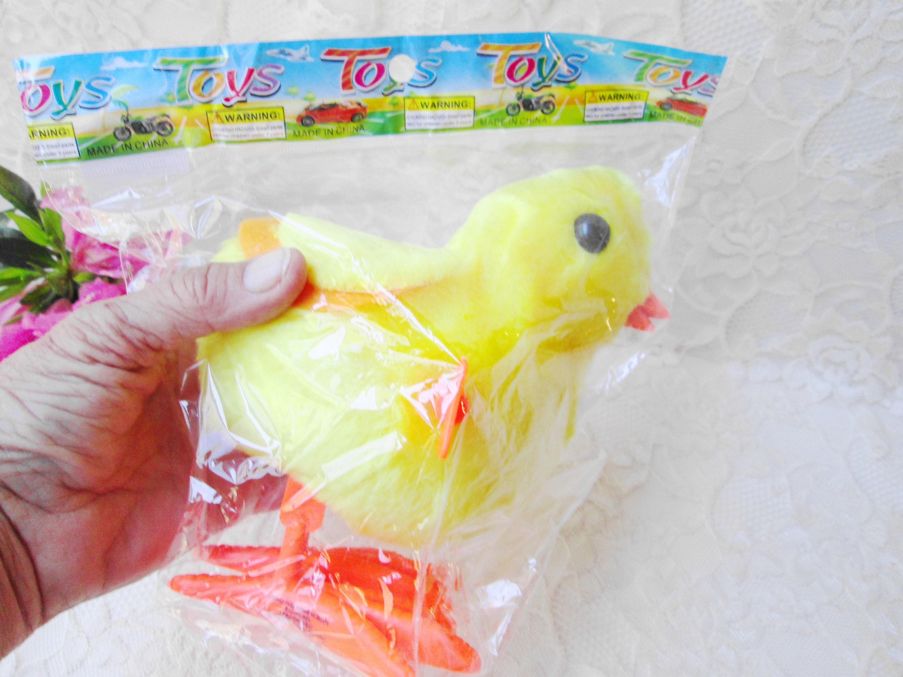 Jumbo Wind up Chick Big Plush Hopping Chick NIP Jumping Wind