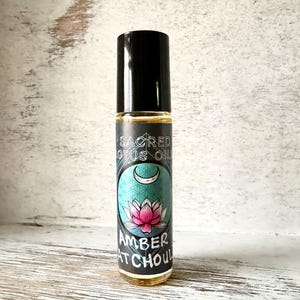 Organic Patchouli Amber Perfume Oil – Earthy Natural Roll‑On Fragrance